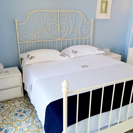 Apartamento Casa Marea Conca dei Marini Habitación foto